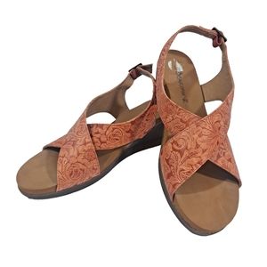 Bearpaw Opal Wedge Slingback Sandals Redwood Peach Buckle Floral Womens Size 9